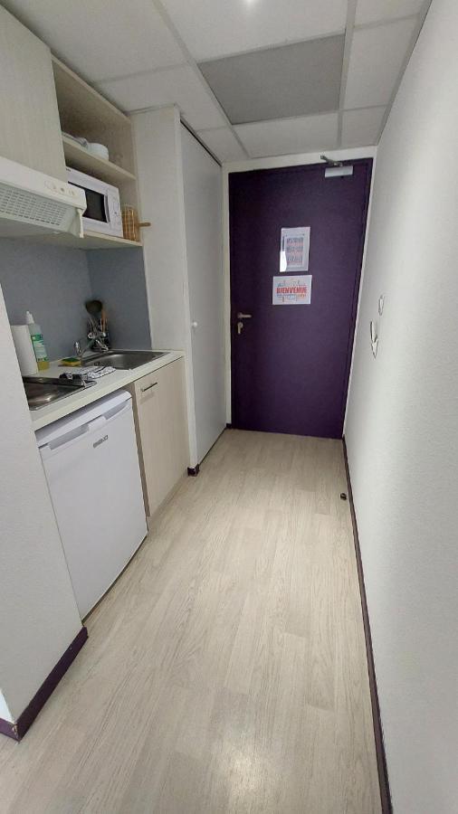 Studio Moderne Et équipé Centre Appartement
